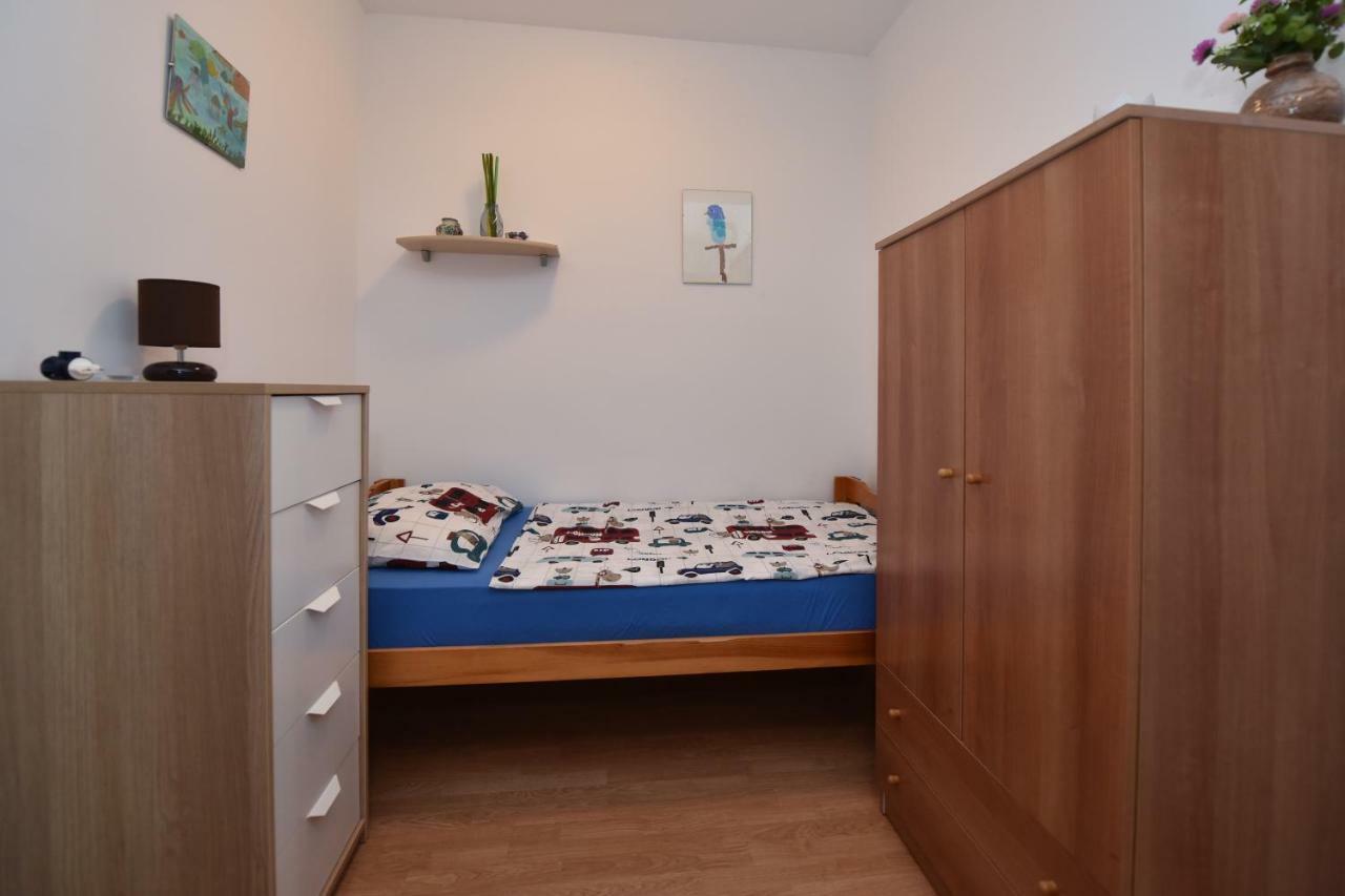 Apartments Enya Новалья Экстерьер фото